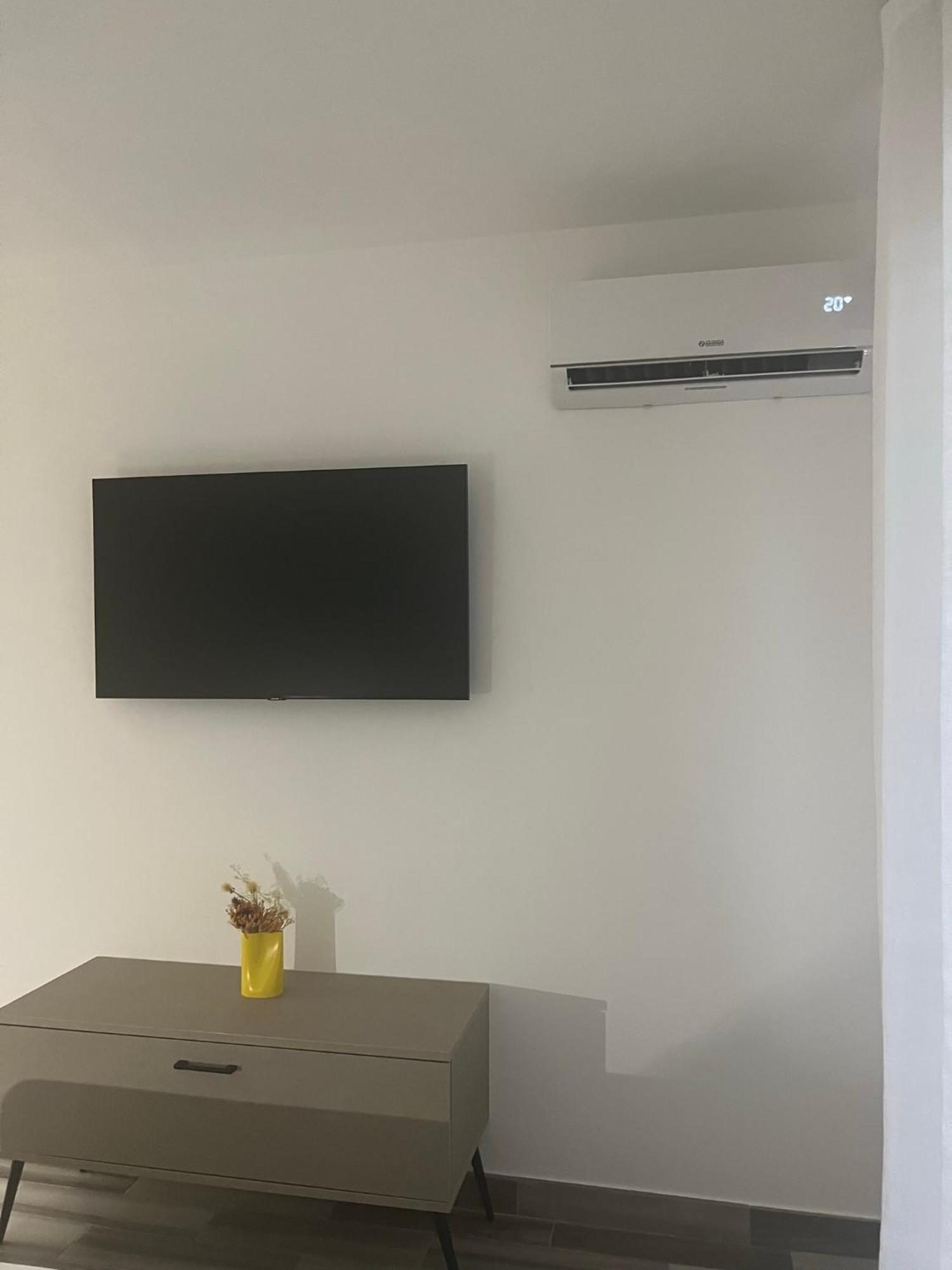 City Home 77 Napoli Bagian luar foto