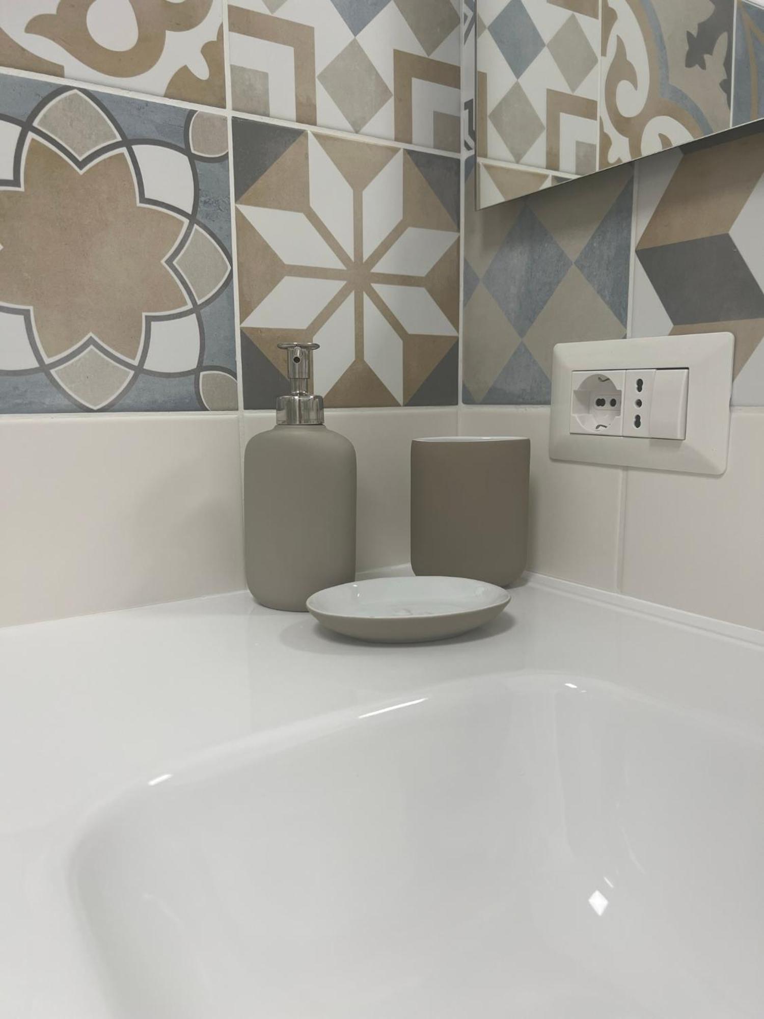 City Home 77 Napoli Bagian luar foto